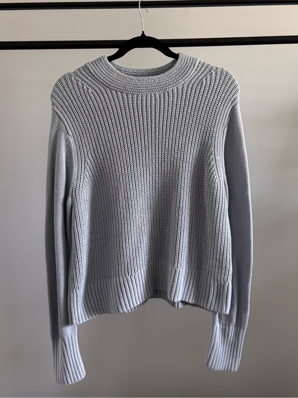 Banana Republic Light Blue Ribbed Crewneck Sweater